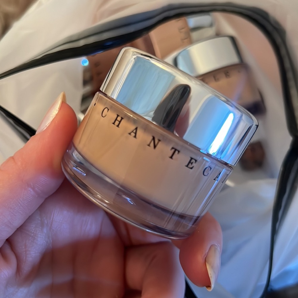 Future Skin Gel Foundation - Picture 4 of 5